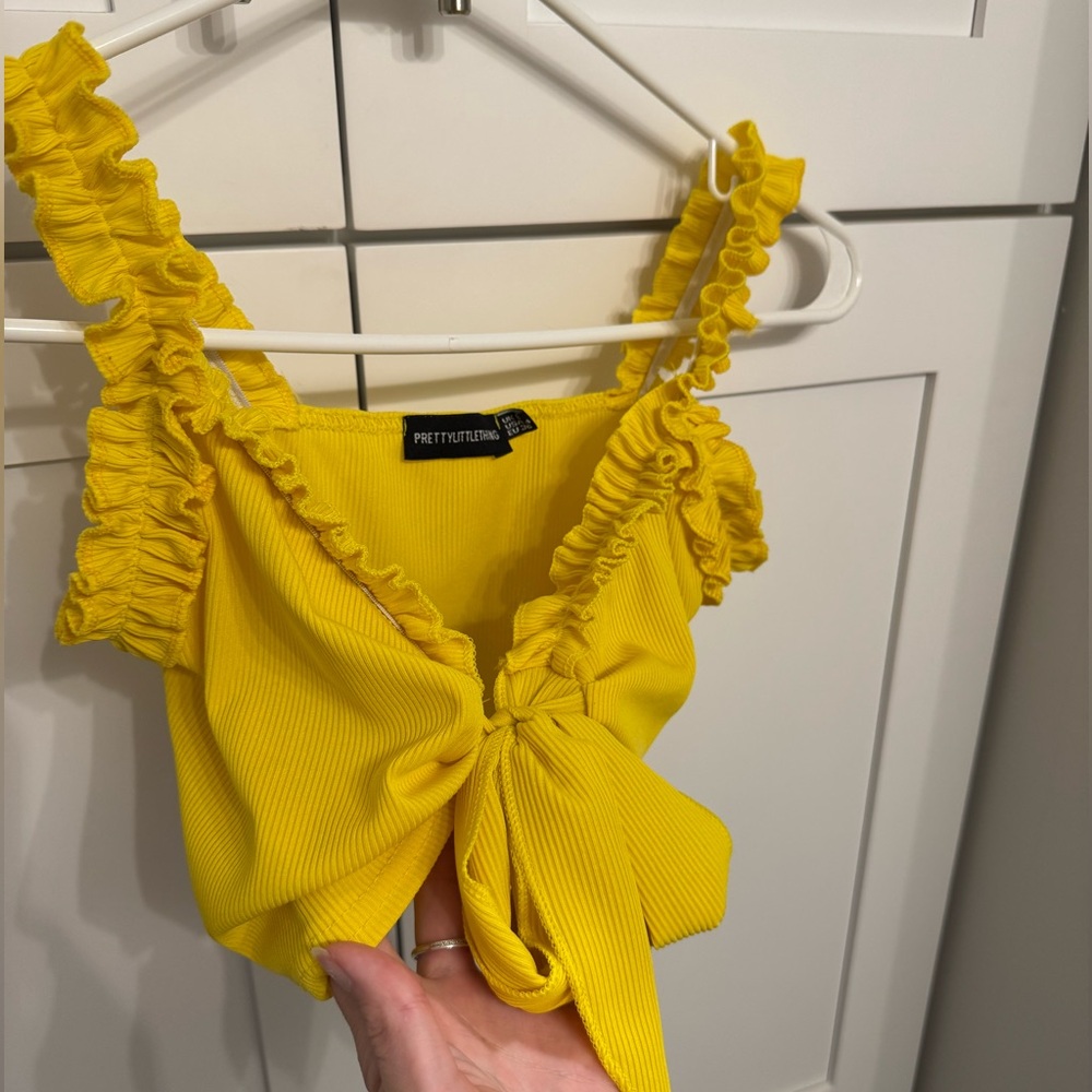 Yellow Ruffled Tie-Front Top - Picture 4 of 5